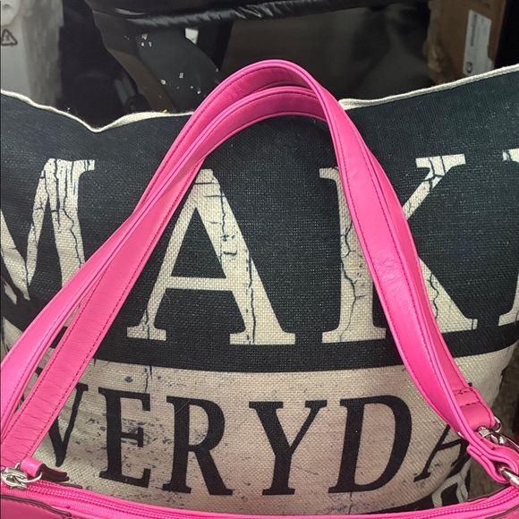 Tignanello Vibrant Pink Shoulder Bag with Silver Details bag charm and Tilly NWO - Picture 4 of 8